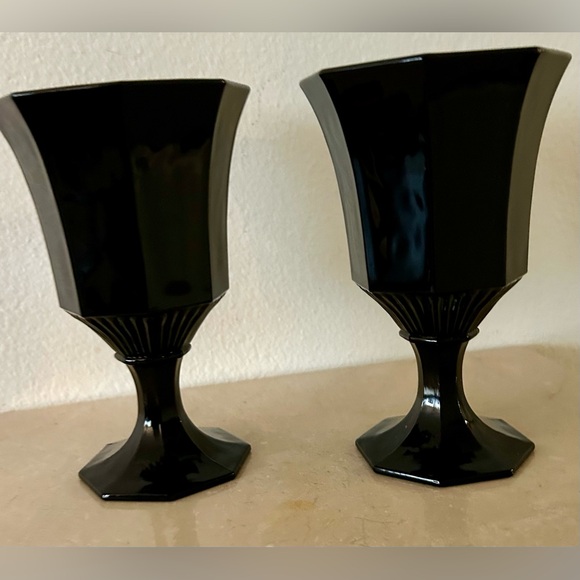 2 Independence Glass Co. octagon black goblets. 4 5/8” - Picture 6 of 12